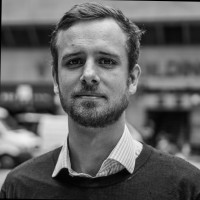 Charlie Carnegie, Cfa