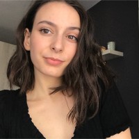 Simona Lazar