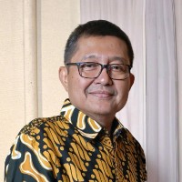 Raymond Y. Das