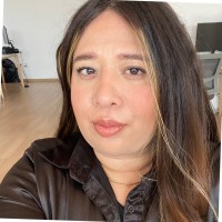 Elizabeth Valdivia