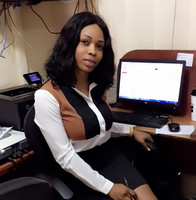 Vivian Akeni