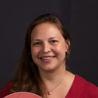 Szilvia Tóth