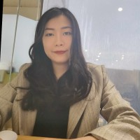 Elaine Lee