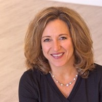 Leslie E. Russell