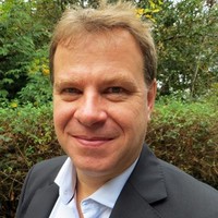 Gary Tomlinson