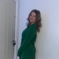 Lucy Knighton