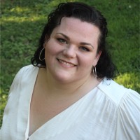Holly Draper