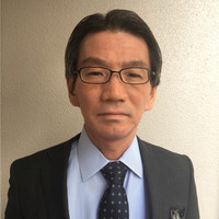鏡山英男