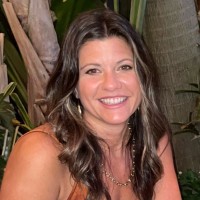 Alicia Deeb