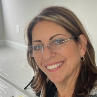 Vicki Fox