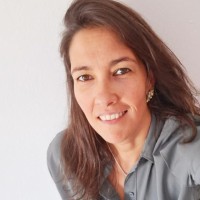 Simone Vasconcelos