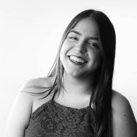 Mary González