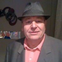 Michael Rowe