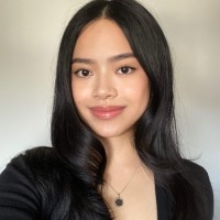 Nina R.