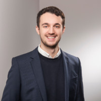 Dr. Robin Janzik