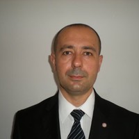 Robert Manole
