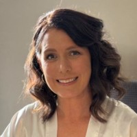 Sara Tomlin