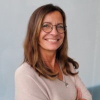 Katrin Leber