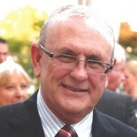 Simon Chapman
