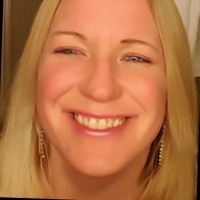 Laura Stapleton