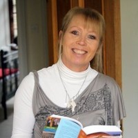 Jackie Collins