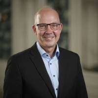 Dr. Normen Schenk