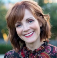 Suzanne Lovett