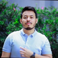 Mauricio Macias