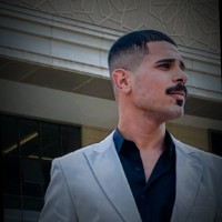 علي طالب