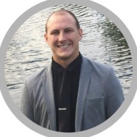Ryan Harris, Mba