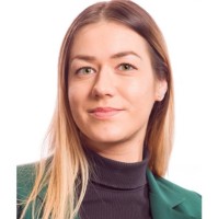 Gabriela L.