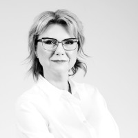 Dr. Dorota Petz