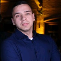 Lucas S Oliveira