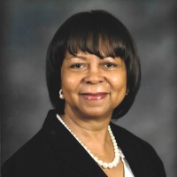 Dr. Lynda Taylor