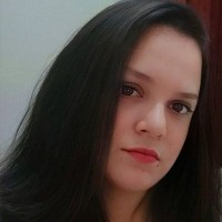 Natália Carolina Souza Santos