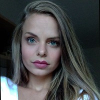 Hélia Tatiane Decker