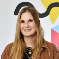 Roxane Bär