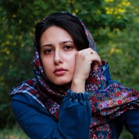 Niloufar gholipur