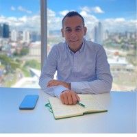 Oscar Restrepo, Ph.D, MsC y Esp.