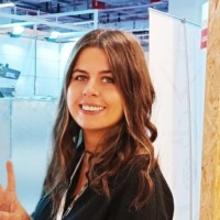 Selen Ömür