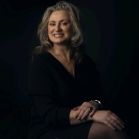 Jeannette E. Bruinsma