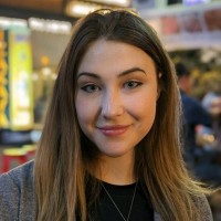 Nicole O.