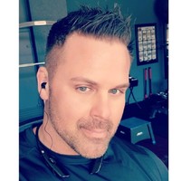 Corey - trainer Ahrens - Trainer