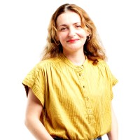 JULIE ROBERT