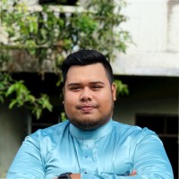 Adil Hayaat