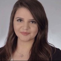 Özge Özübal