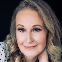 Susan 