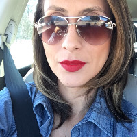 Elissa Flores