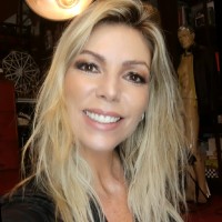 Vivian De Souza