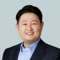 Chris Yoo (유 구 상)